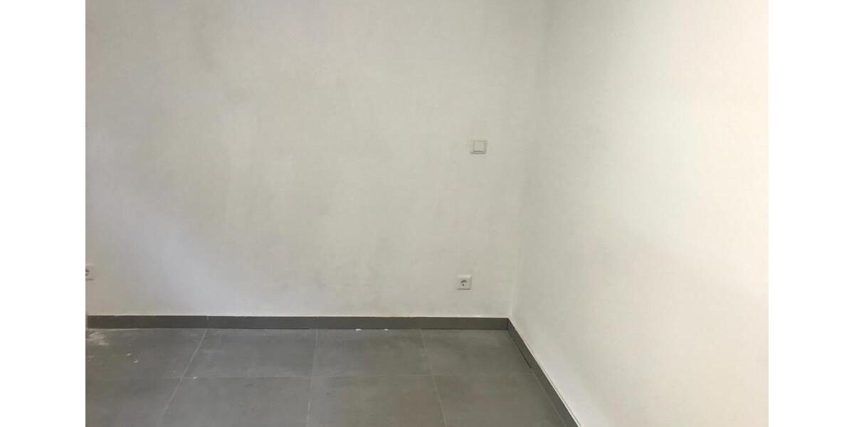 Etagenwohnung Köln Lindenthal - 3 Zimmer, 55 m&sup2;, 1.350&euro; | Angebot:24631714