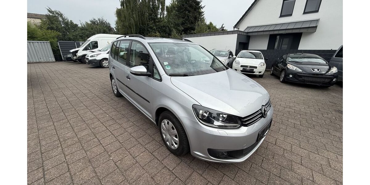 VW Touran 38.600 km 11.800 &euro; Bergisch Gladbach 51427