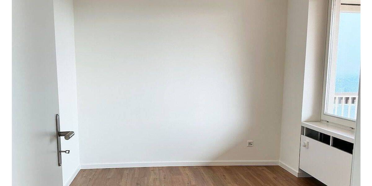 Etagenwohnung Köln Bayenthal - 3 Zimmer, 98 m&sup2;, 1.700&euro; | Angebot:26804290