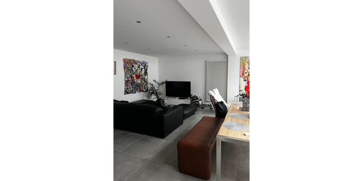 Einfamilienhaus mit Gartenhaus und Garage in Köln-Bocklemünd 4 zimmer