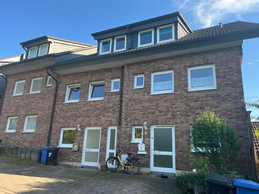 **Renoviertes, großzügiges Reihenmittelhaus in Leverkusen Kursiefen**