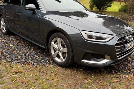 Audi A4 163.000 km 22.999 &euro; Bonn 53173