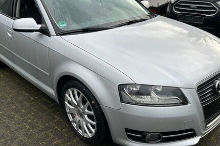 Audi A3 240.000 km 4.200 &euro; Köln 51069