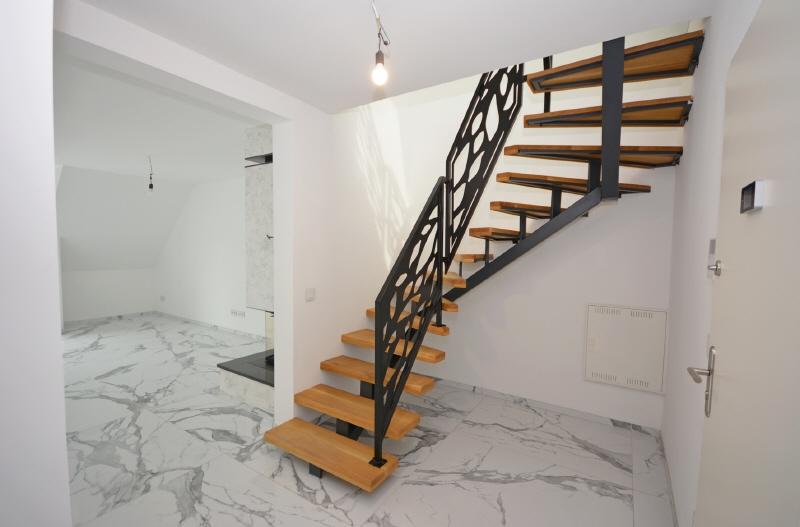 Moderne, luxeriöse 4-Zimmer-Maisonette-Wohnung für den gehobenen Anspruch! 4 zimmer