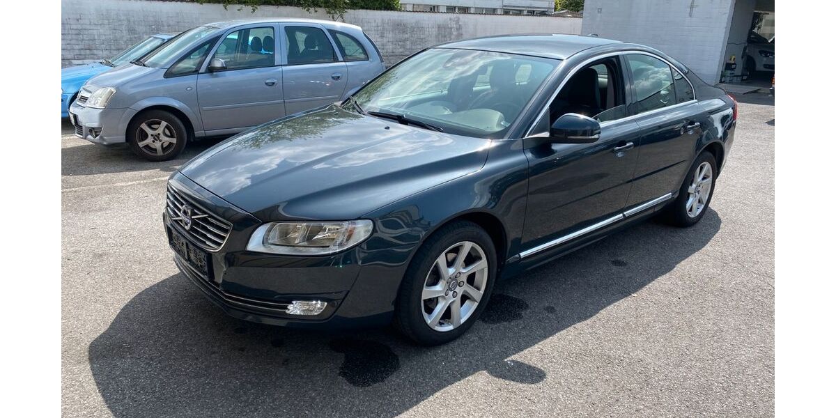 Volvo S80 166.000 km 12.000 € Monheim 40789