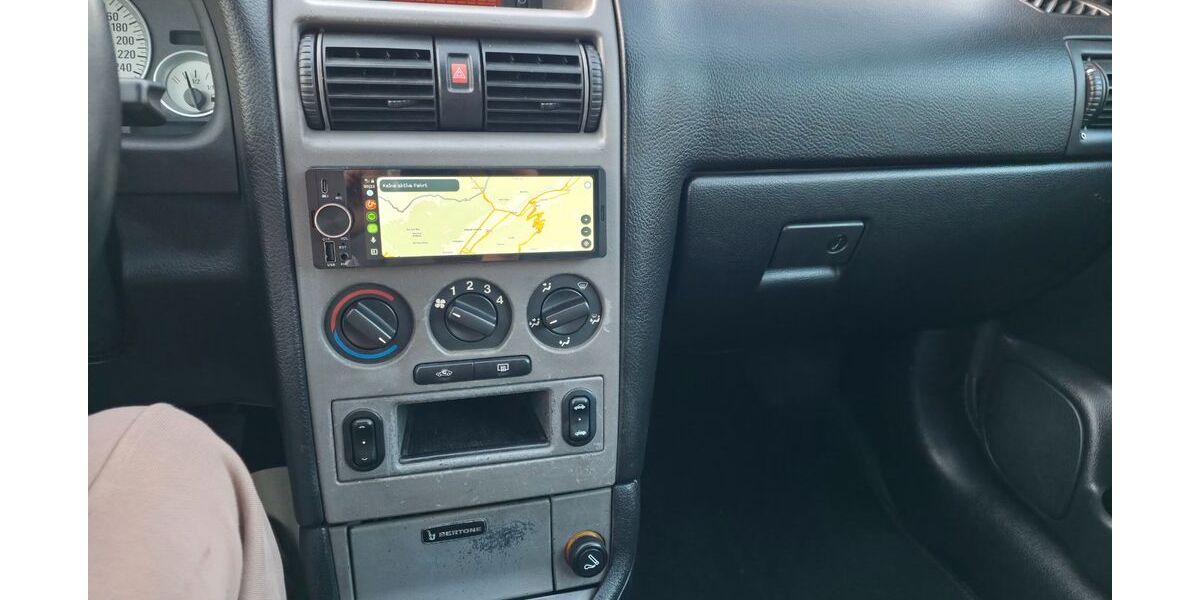 Opel Astra 213.000 km 2.299 &euro; Solingen 42697