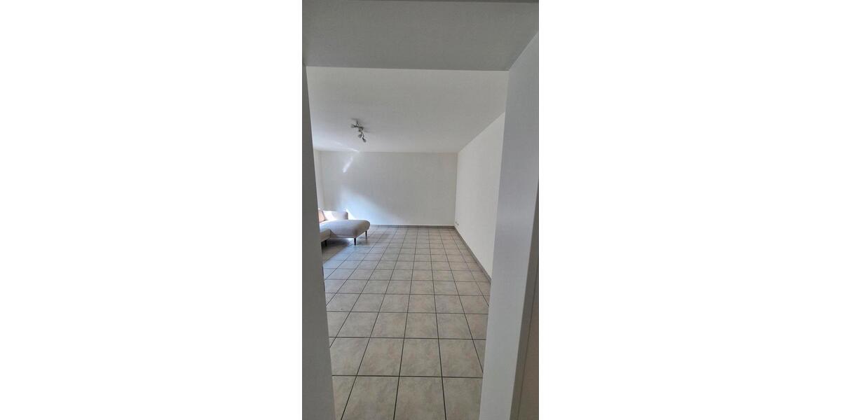 Etagenwohnung Burscheid - 2 Zimmer, 60 m&sup2;, 570&euro; | Angebot:25841769
