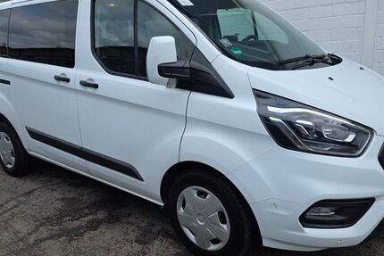 Ford Tourneo Custom 271.000 km 11.450 &euro; Köln 51149