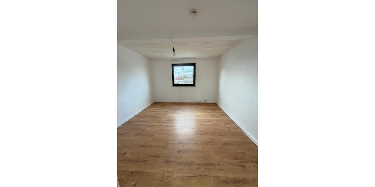 Doppelhaushälfte Bonn Beuel-Mitte - 6 Zimmer, 138 m&sup2;, 395.000&euro; | Angebot:26197450