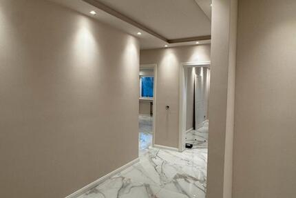 Wohnung Köln Kalk - 3 Zimmer, 82 m&sup2;, 1.750&euro; | Angebot:25404176