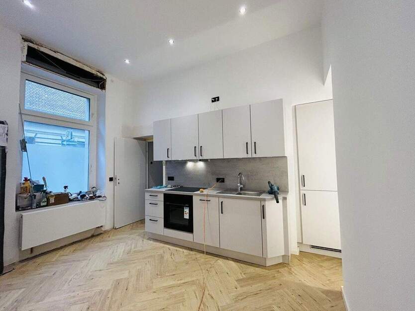 Kernsanierte, teilmöblierte 4-Zimmer-WG in zentraler, gut angebundener Lage in Köln-Ehrenfeld! 4 zimmer