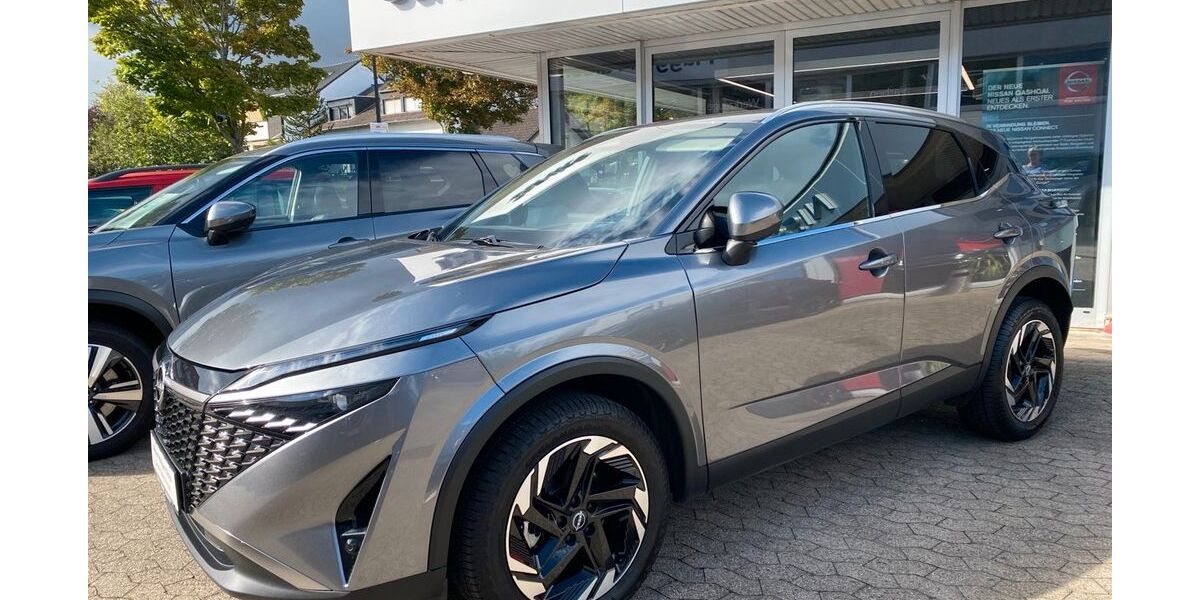 Nissan Qashqai 13.470 km 29.490 &euro; Troisdorf 53840