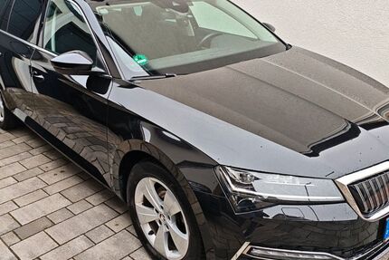 Skoda Superb 47.000 km 22.999 &euro; Rommerskirchen 41569