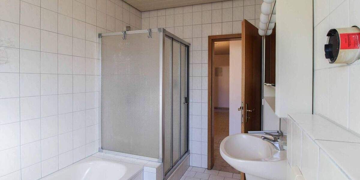 Mehrfamilienhaus, Wohnhaus Troisdorf Bergheim - 8 Zimmer, 204 m&sup2;, 449.000&euro; | Angebot:25278776