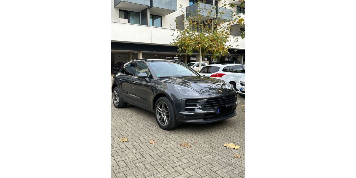 Porsche Macan 69.000 km 54.000 &euro; Köln 51147