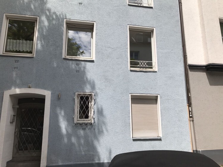 Sanierte Mietwohnung mit Küche in bester Lage v. Düsseldf.-Derendorf