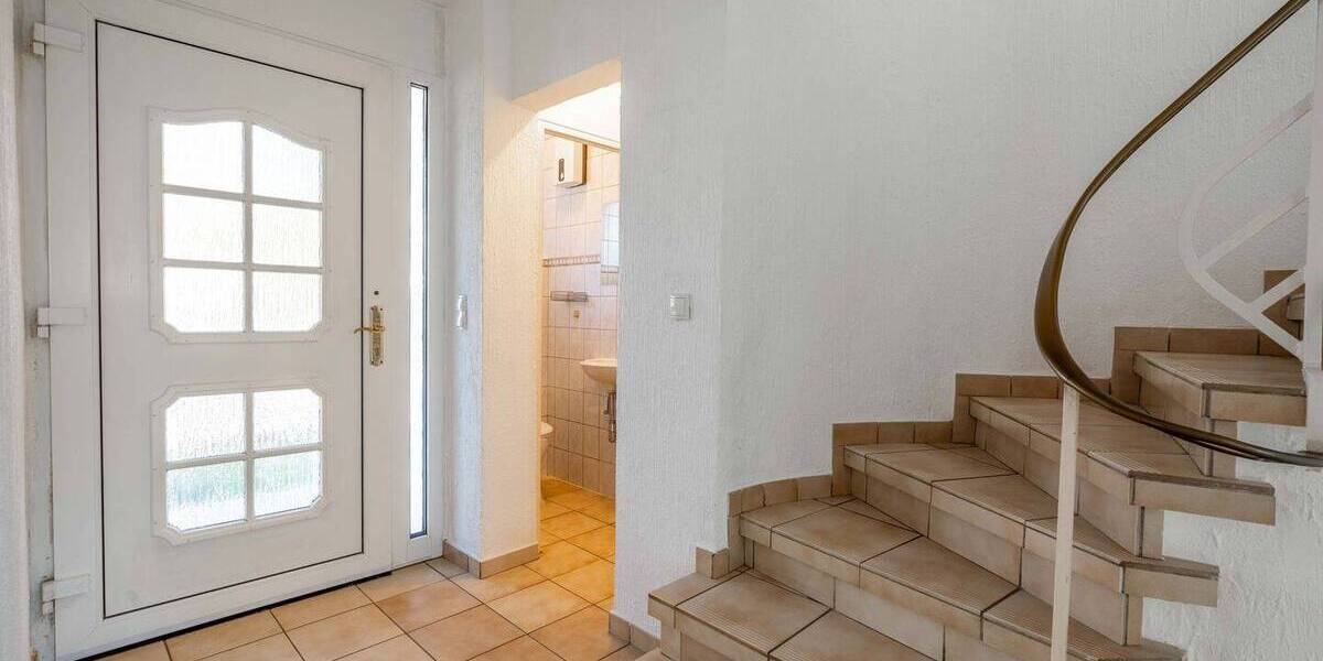 Doppelhaushälfte Bonn / Niederholtorf Niederholtorf - 7 Zimmer, 169 m&sup2;, 498.000&euro; | Angebot:26105598