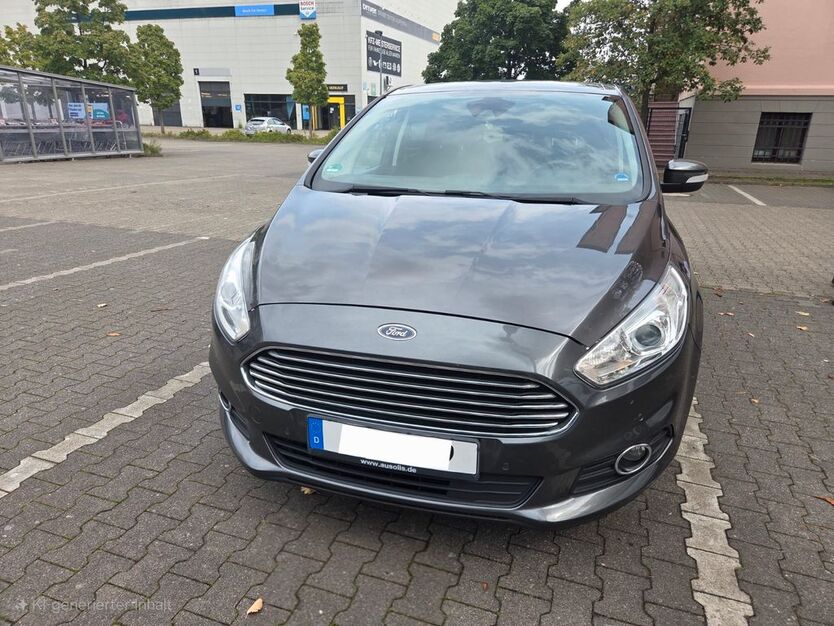 Ford S-Max 204.000 km 9.500 € Düsseldorf 40472