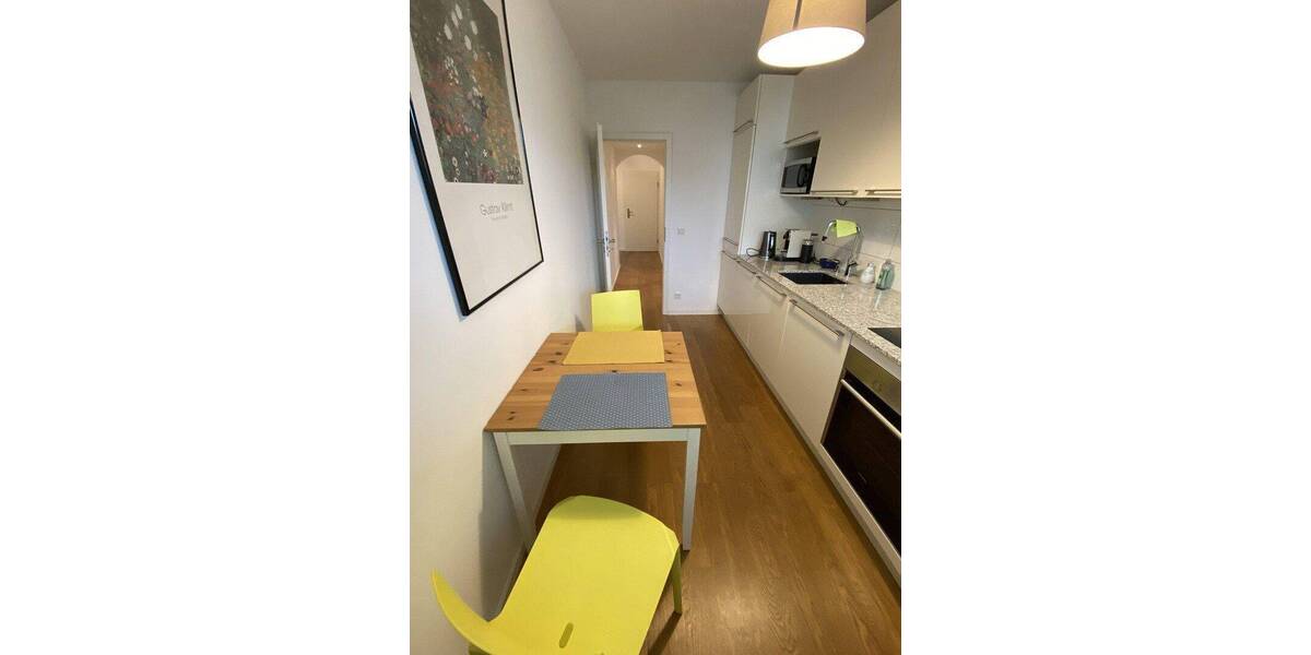 Etagenwohnung Köln Bayenthal - 2 Zimmer, 90 m&sup2;, 2.050&euro; | Angebot:26929407