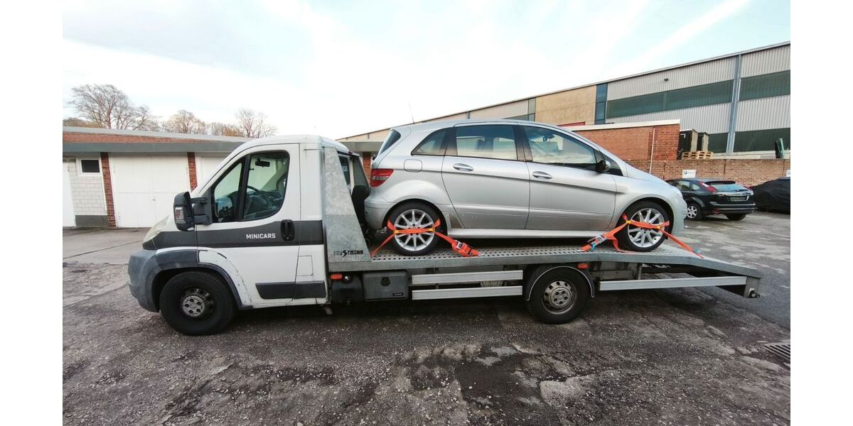 Peugeot Boxer 284.000 km 9.400 &euro; Frechen 50226