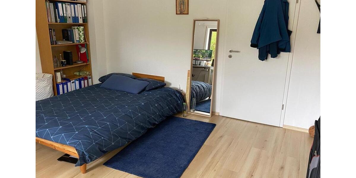 Einfamilienhaus Bonn Gielgen - 5 Zimmer, 24 m&sup2;, 465&euro; | Angebot:25053914