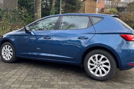 Seat Leon 79.000 km 13.500 &euro; Solingen 42653
