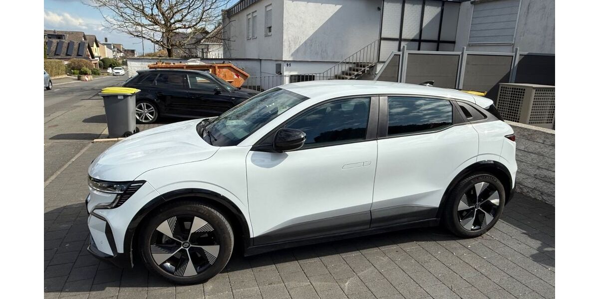 Renault Megane E-TECH 80.000 km 21.850 &euro; Walberberg 53332