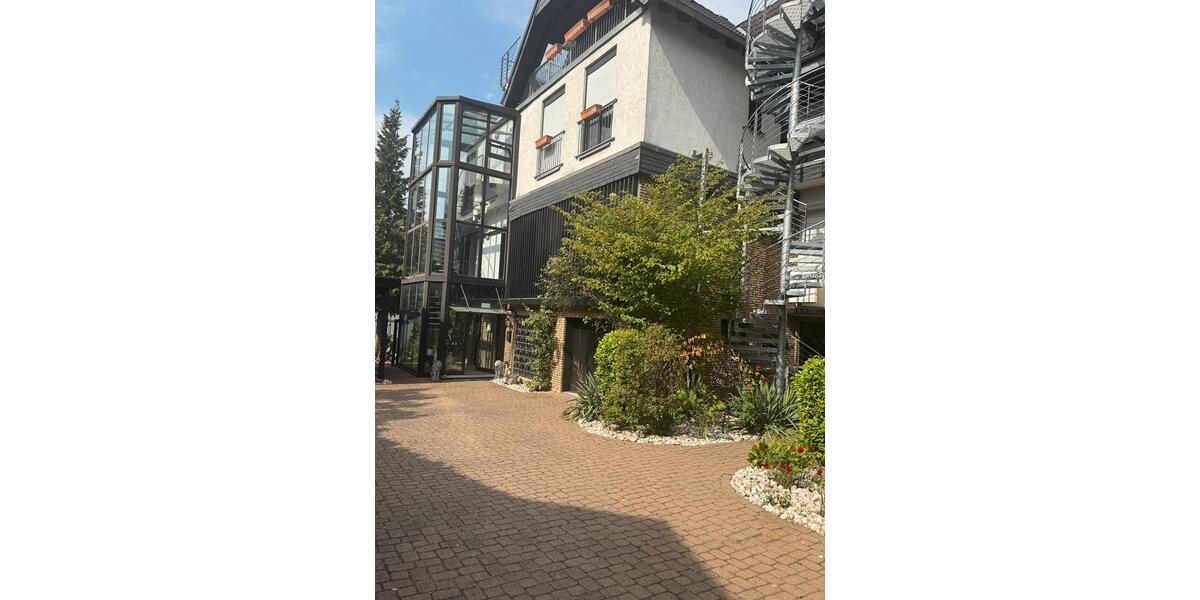 Etagenwohnung Langenfeld (Rheinland) - 2 Zimmer, 596 m&sup2;, 1.600.000&euro; | Angebot:27081290