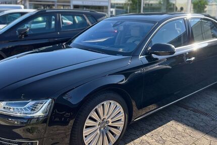 Audi A8 158.950 km 38.990 € Dormagen 41540