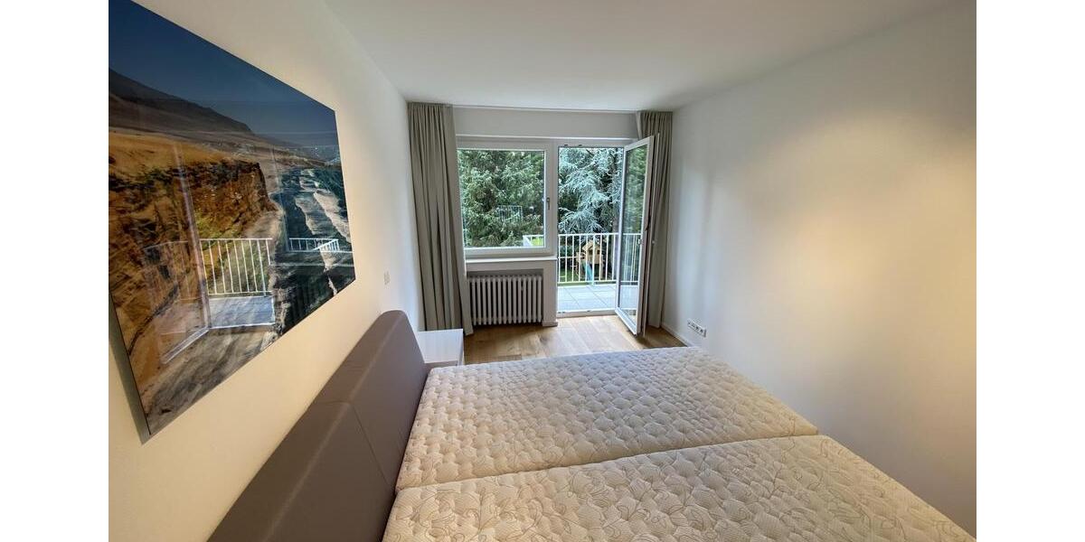 Etagenwohnung Köln Rodenkirchen - 3 Zimmer, 80 m&sup2;, 1.990&euro; | Angebot:26148787