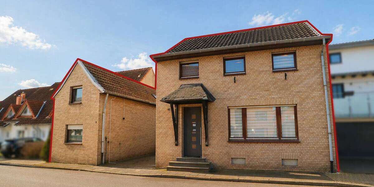 Einfamilienhaus Dormagen / Straberg Straberg - 11 Zimmer, 176 m&sup2;, 525.000&euro; | Angebot:26351317