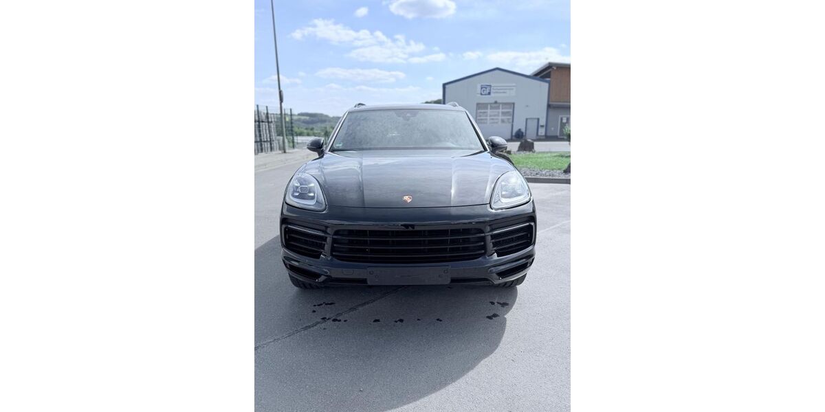 Porsche Cayenne 140.000 km 41.980 &euro; Overath 51491