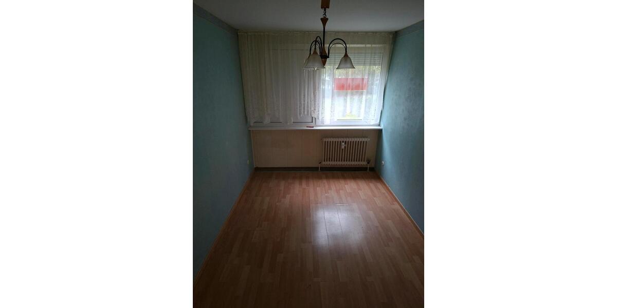 Erdgeschoßwohnung Dormagen Hackenbroich - 4 Zimmer, 91 m&sup2;, 240.000&euro; | Angebot:27535731