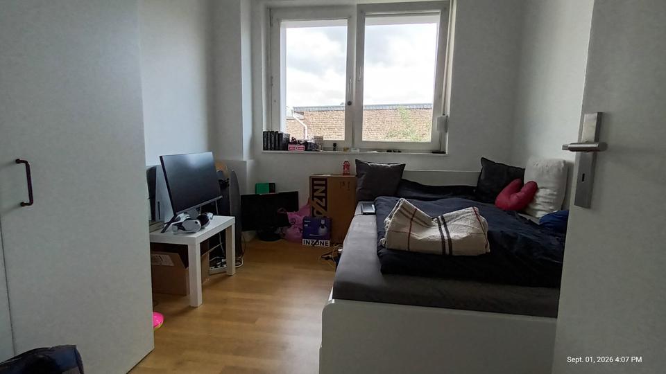 Hochparterre Köln Rodenkirchen - 3 Zimmer, 70 m&sup2;, 2.200&euro; | Angebot:27625499