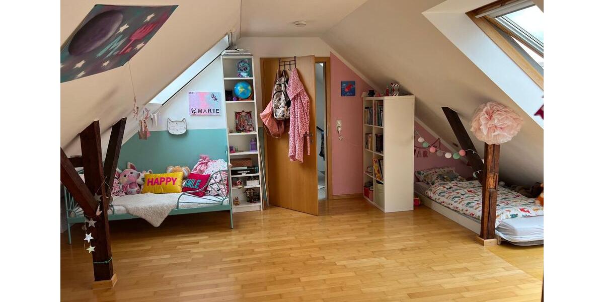 Maisonettenwohnung Brühl - 3 Zimmer, 114 m&sup2;, 1.350&euro; | Angebot:25429059