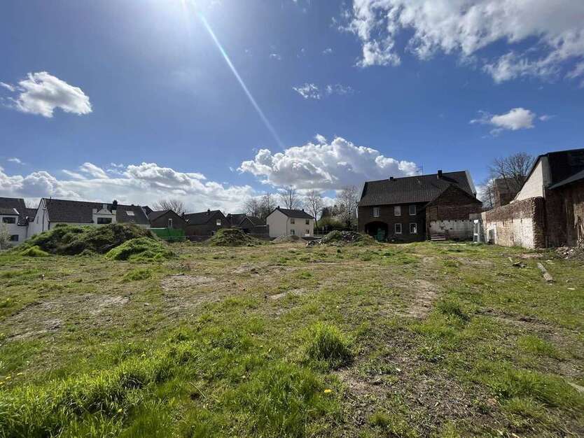 Grundstück zu verkaufen in Bedburg 199.000 € 610 m²