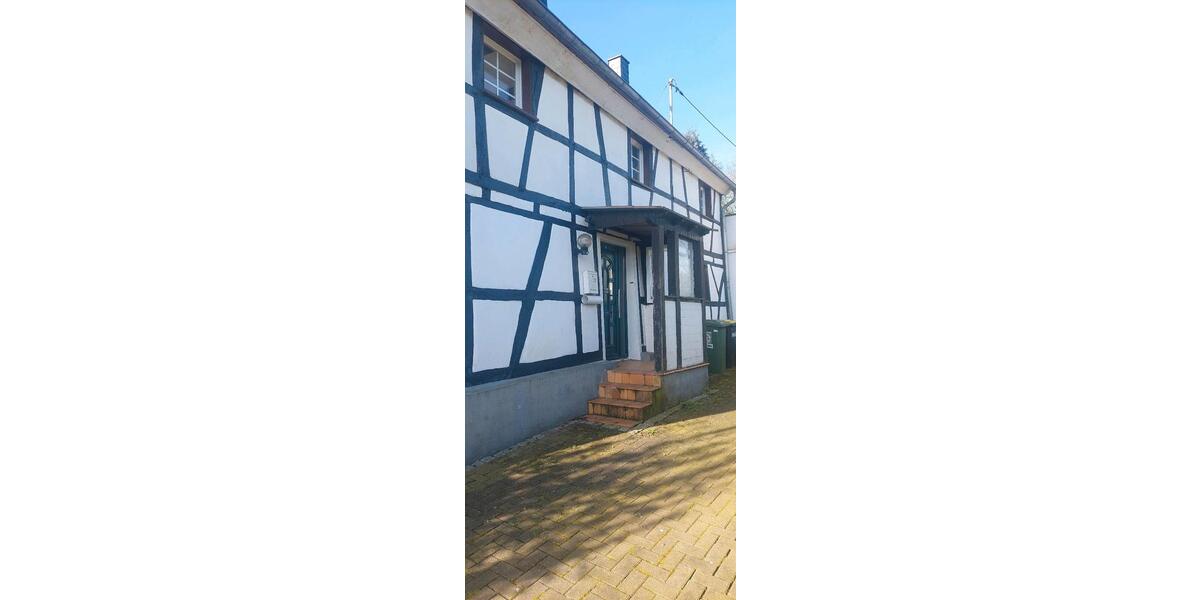 Einfamilienhaus Overath - 3 Zimmer, 100 m&sup2;, 215.000&euro; | Angebot:26704521