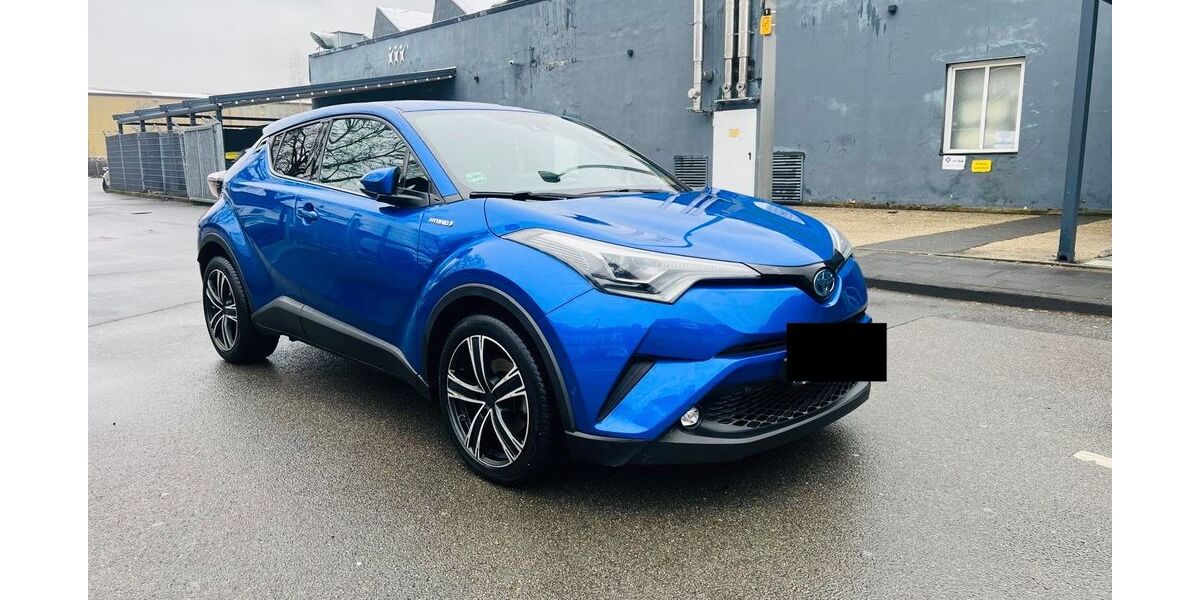 Toyota C-HR 110.000 km 17.000 &euro; Köln 50739