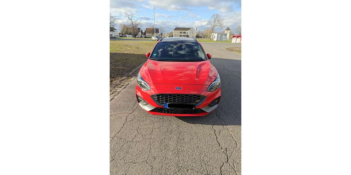 Ford Focus 31.000 km 29.000 &euro; Pützchen (Bonn) 53229