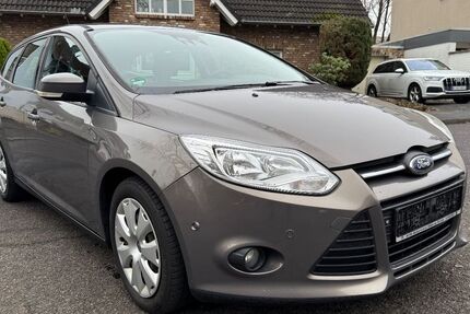 Ford Focus 246.799 km 2.799 &euro; Bonn 53229