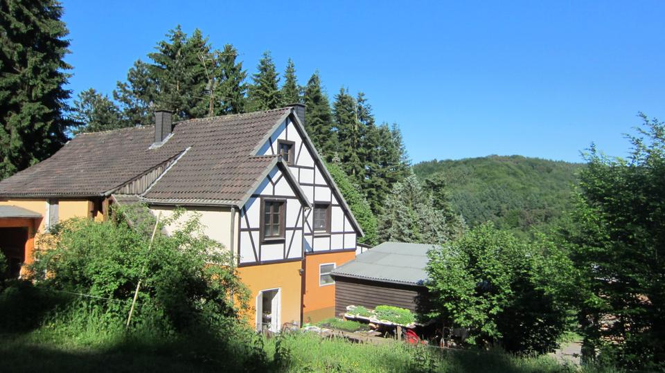 Bauernhaus, Landhaus Overath - 6 Zimmer, 140 m&sup2;, 165.400&euro; | Angebot:27618206