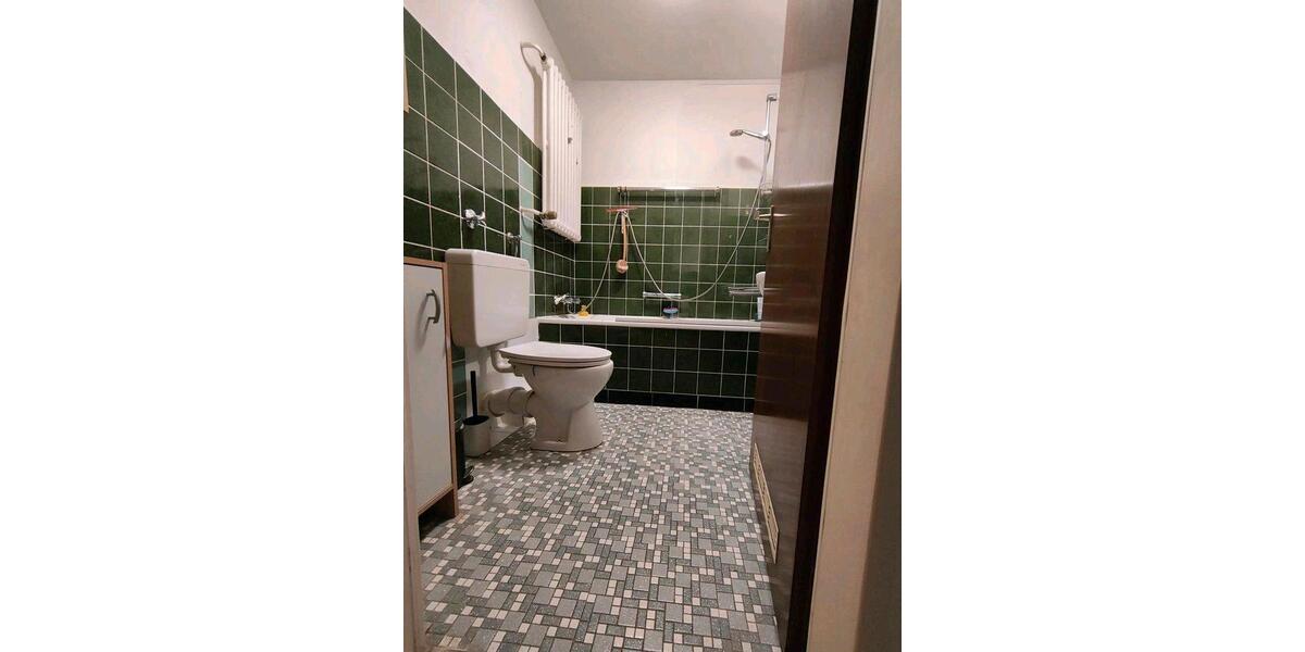 Hochparterre Köln Nippes - 2 Zimmer, 38 m&sup2;, 140.000&euro; | Angebot:26825634
