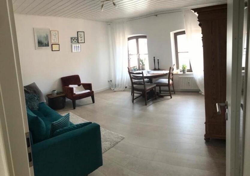 Zwei Zimmer Wohnung in Köln Deutz zimmer