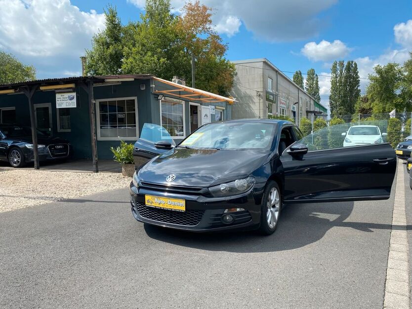 VW Scirocco 157.000 km 6.200 € Bonn 53227