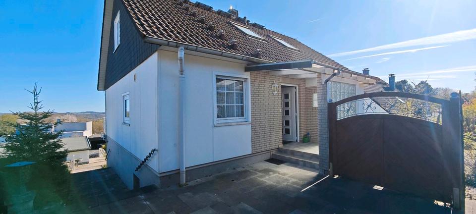 Einfamilienhaus Kürten - 6 Zimmer, 120 m&sup2;, 490.000&euro; | Angebot:24740301