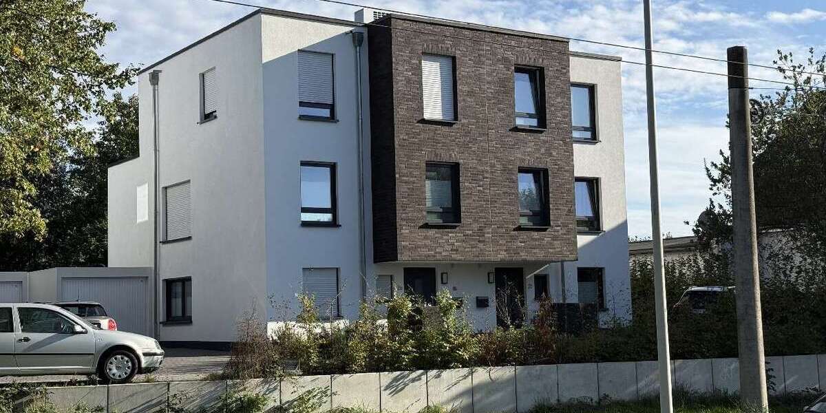 Einfamilienhaus Solingen Ohligs/Aufderhöhe/Merscheid - 6 Zimmer, 165 m&sup2;, 2.300&euro; | Angebot:27705861