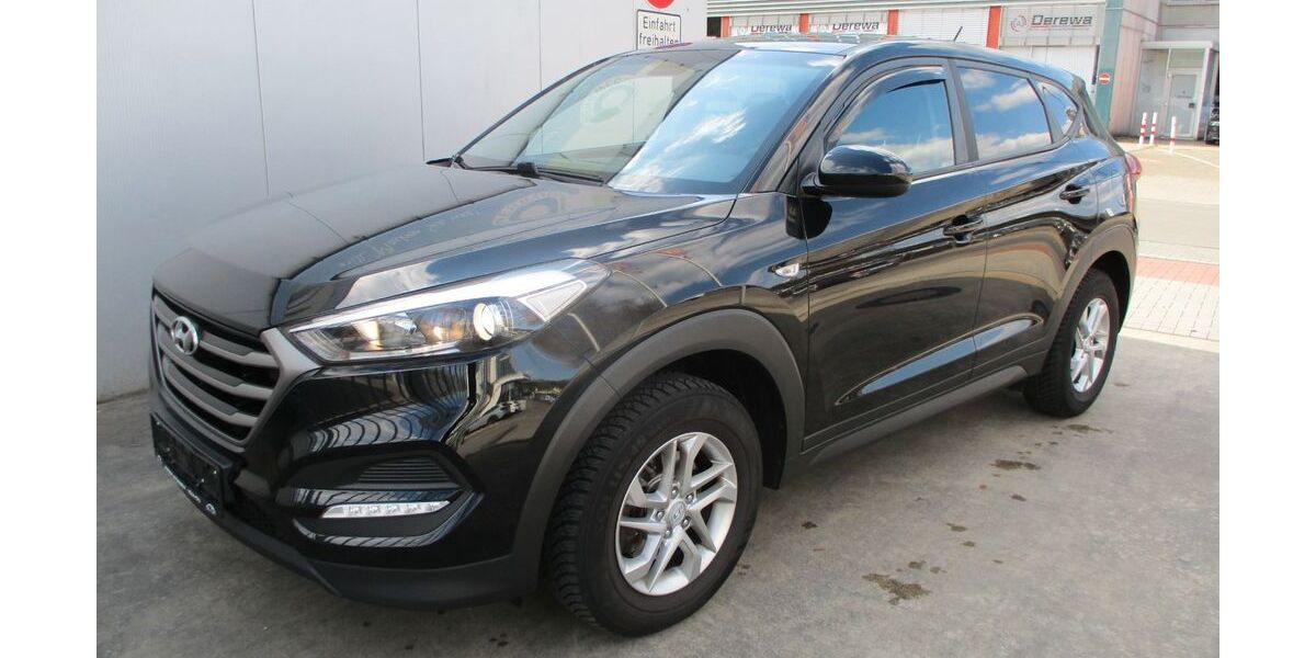 Hyundai TUCSON 113.374 km 11.870 € Köln 51105