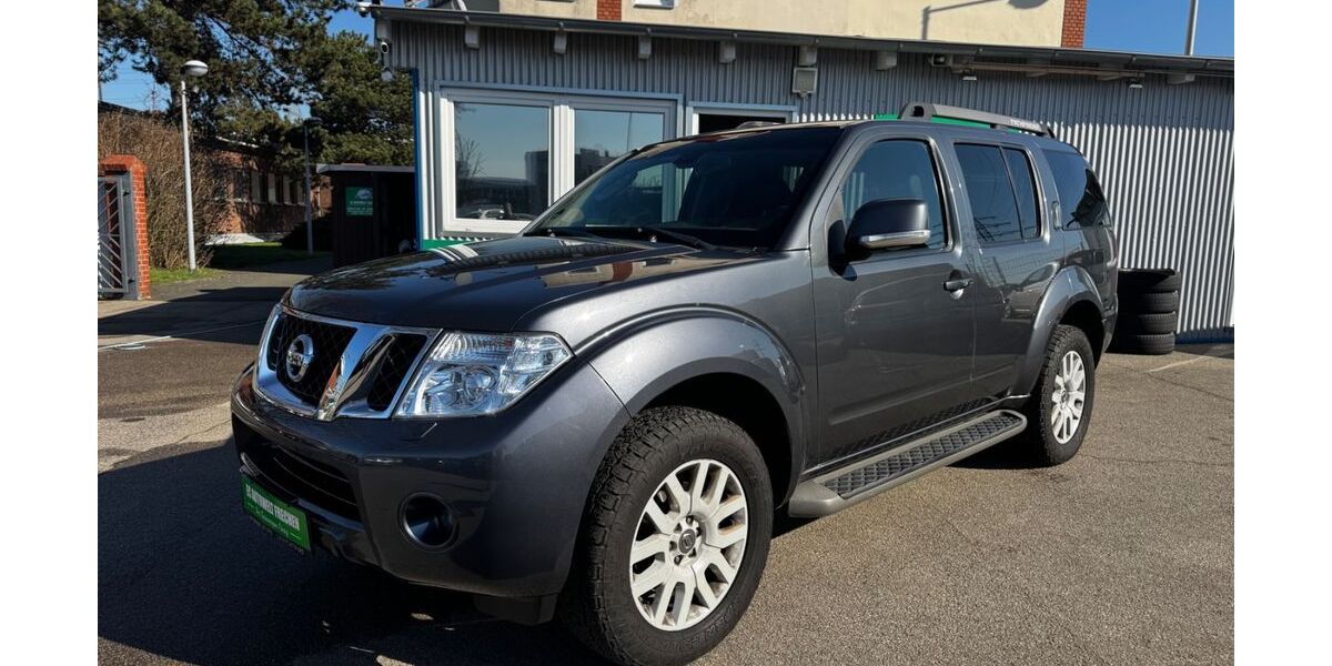 Nissan Pathfinder 189.500 km 12.790 &euro; Frechen 50226