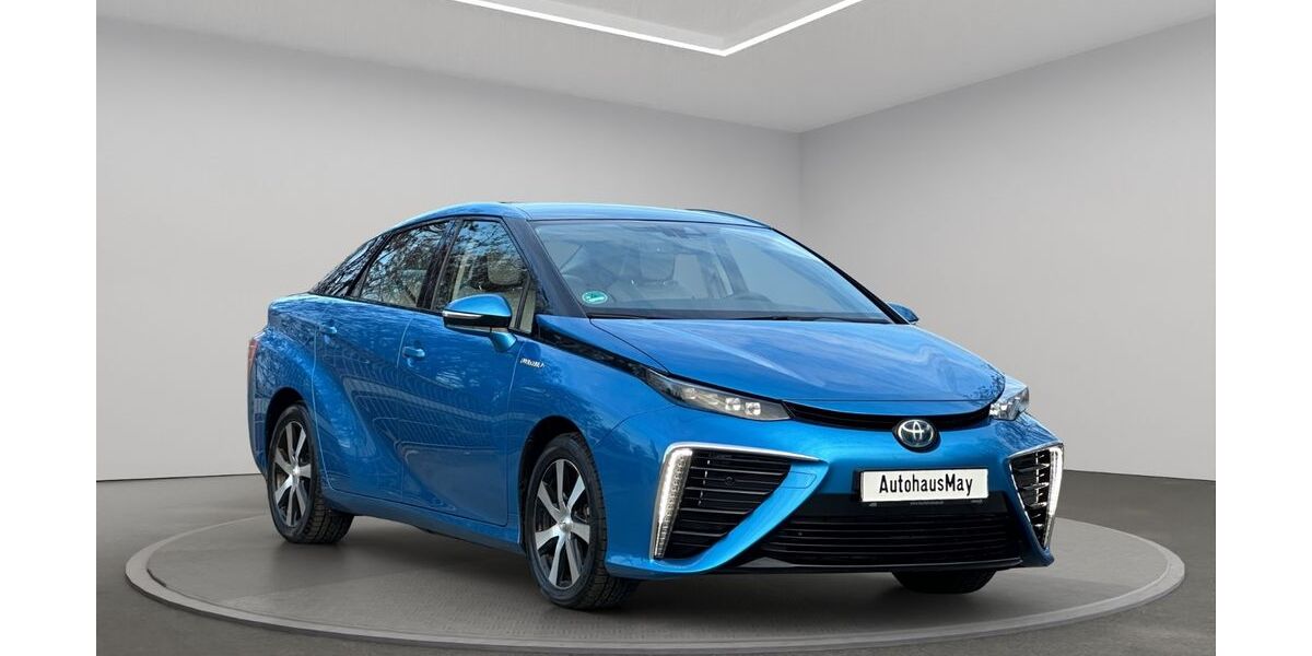Toyota Mirai 6.124 km 16.500 &euro; Köln 50674