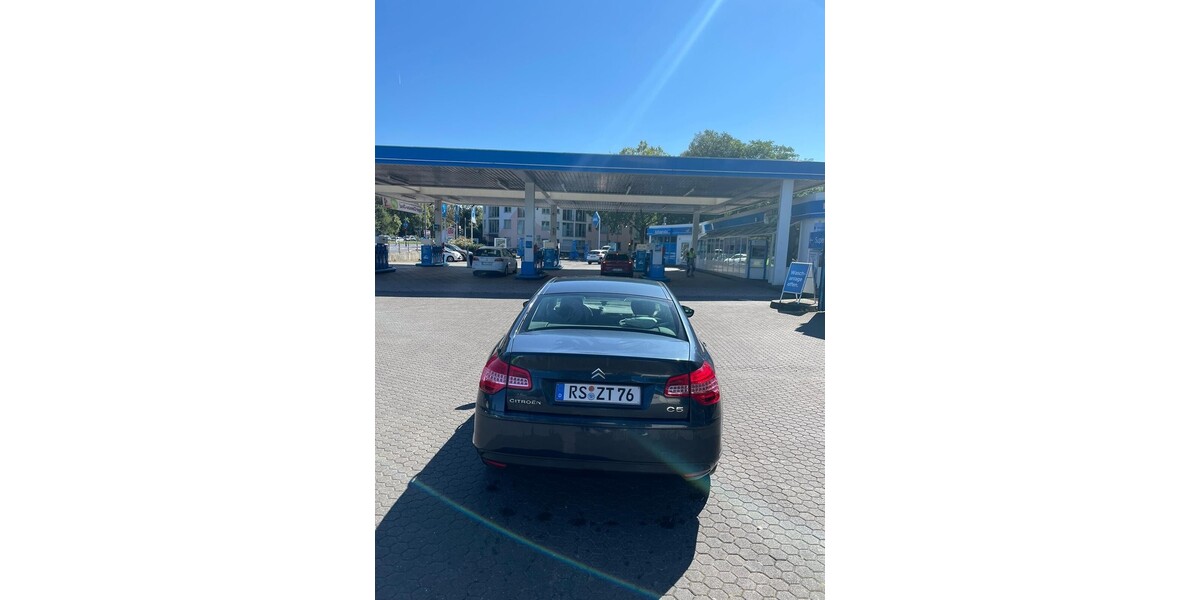 Citroen C5 147.000 km 5.000 € Köln 50667